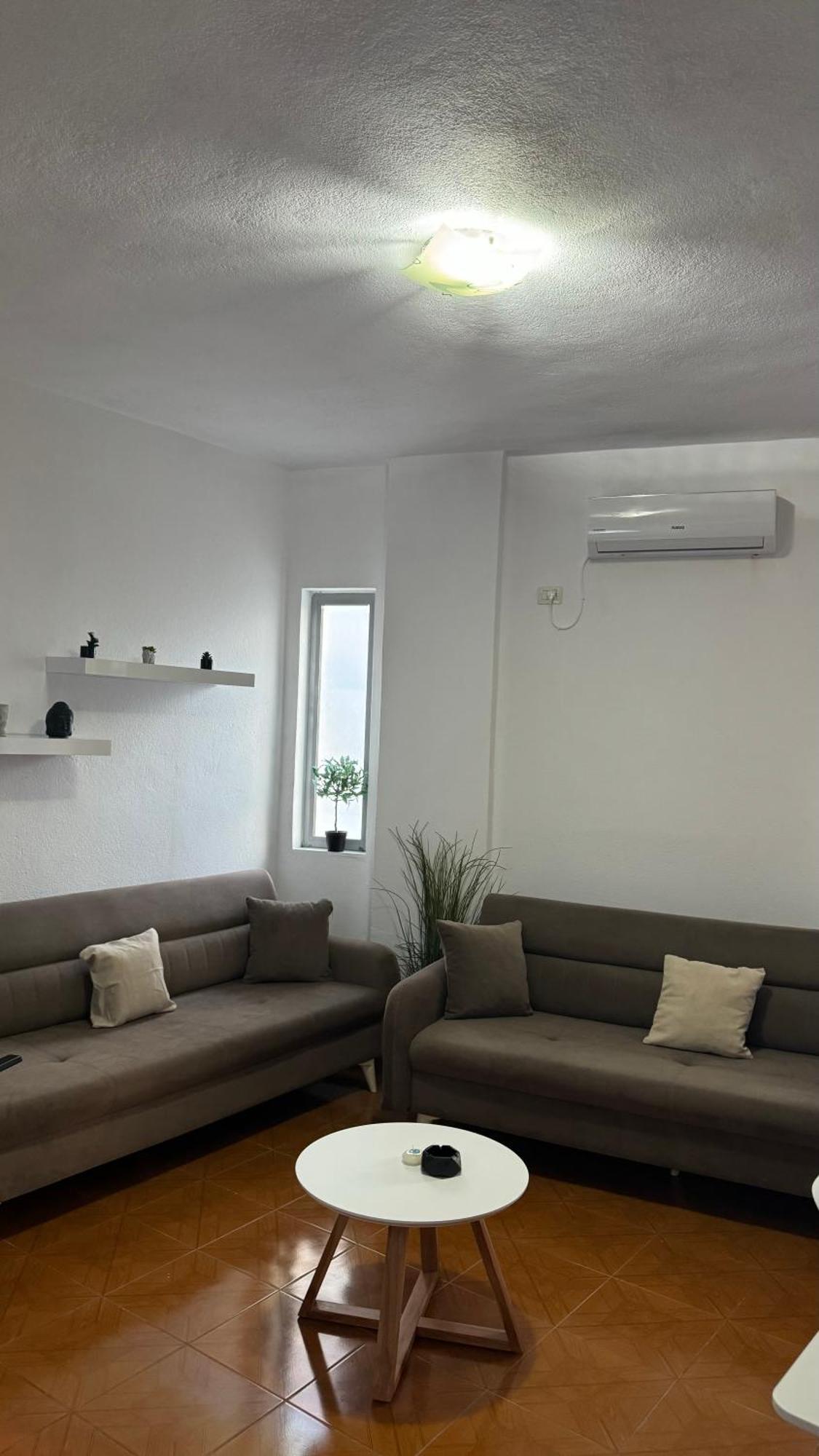 Peci Apartments Gjirokastër Dış mekan fotoğraf